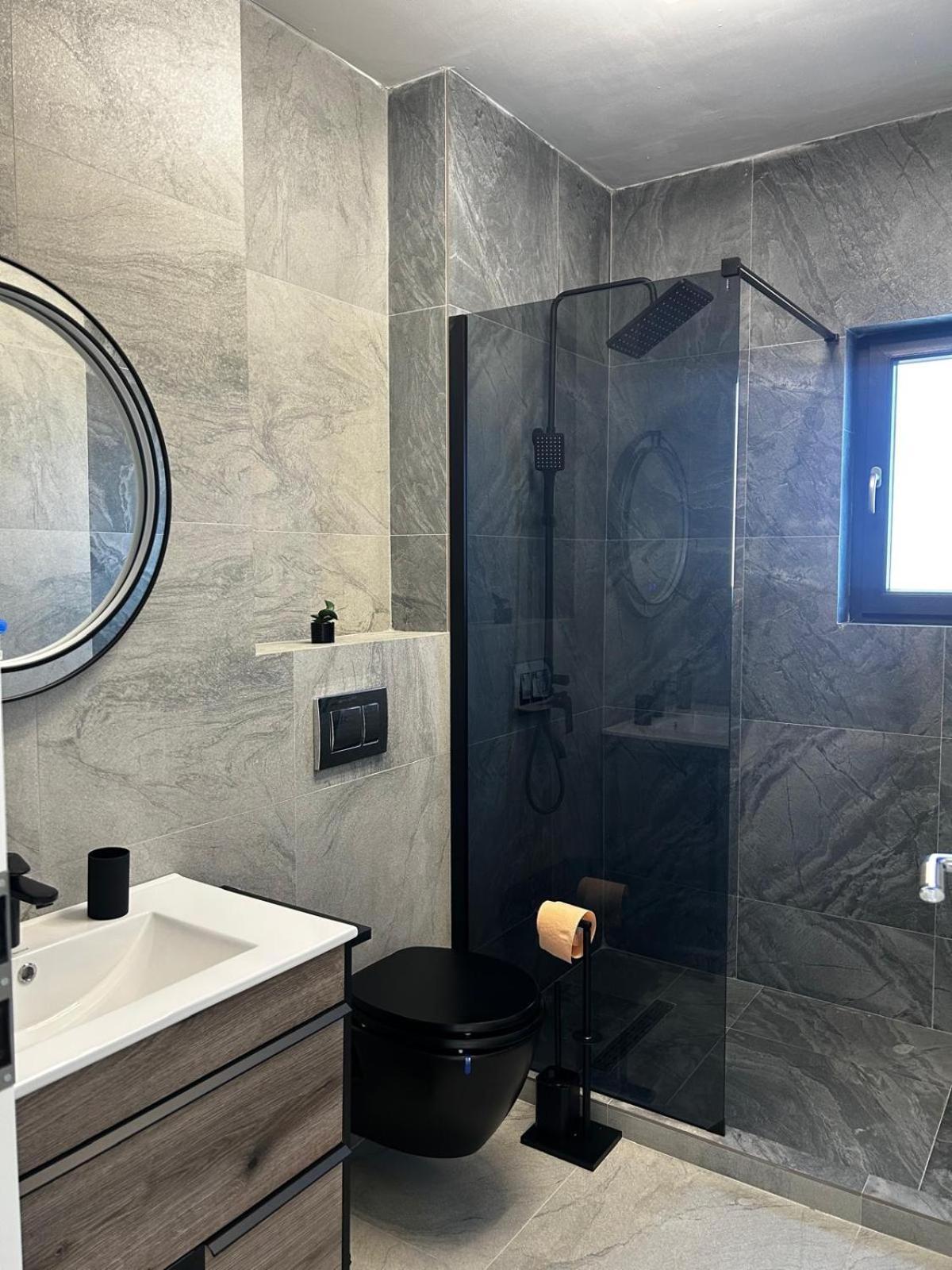 K&K Apartements Craiova Dış mekan fotoğraf
